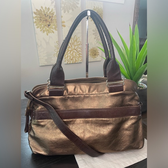 💯 authentic See by Chloe metallic day tripper leather two tone bag - Picture 2 of 16